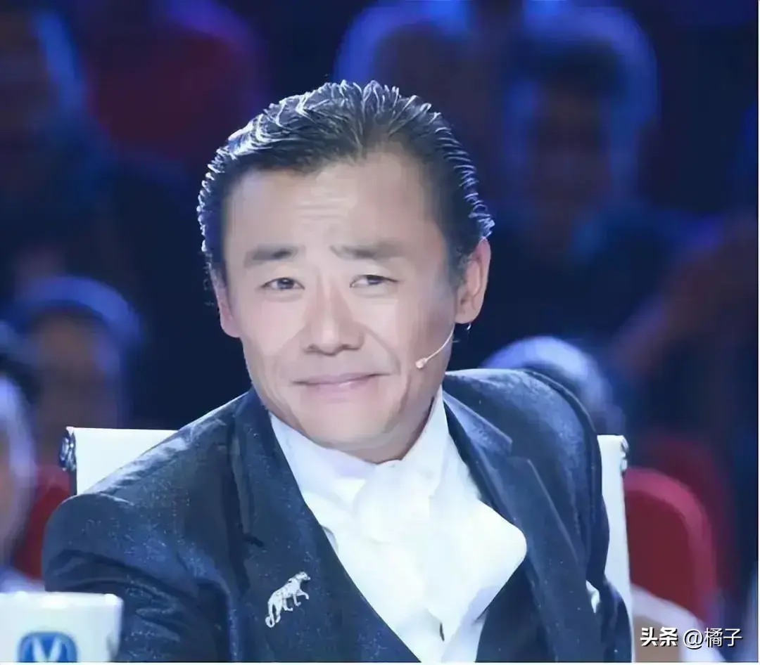 消失7年臭名昭著的周立波，如今已经走上了一条不归路